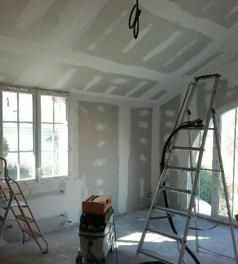 création cloison fréjus